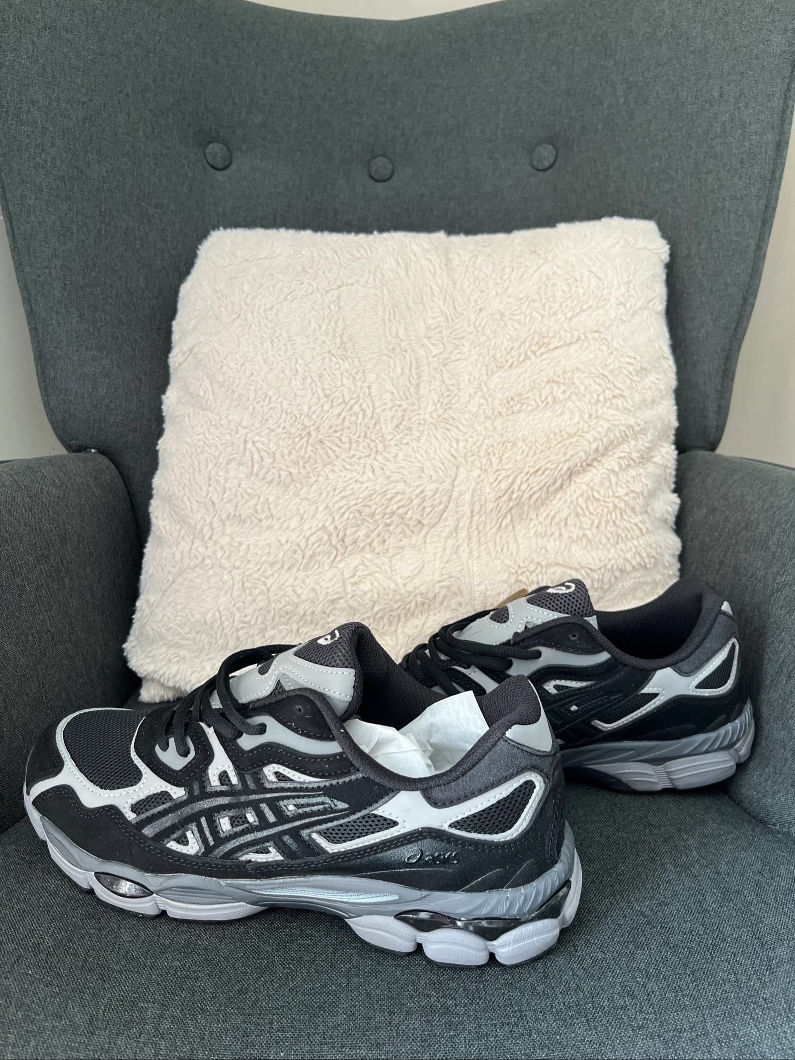 Asics Gel-Nyc noires 44